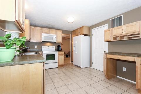 7861 Saddleback Pl, Maineville, OH 45039 photo 14