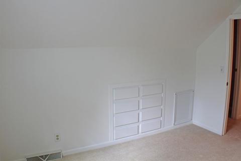 1109 Murkett Ct, Cincinnati, OH 45231 photo 14