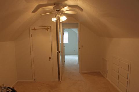 1109 Murkett Ct, Cincinnati, OH 45231 photo 15