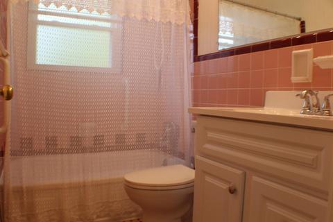 1109 Murkett Ct, Cincinnati, OH 45231 photo 16