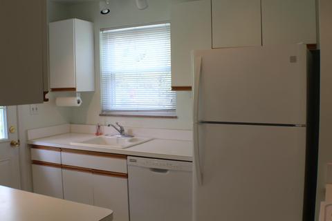 1109 Murkett Ct, Cincinnati, OH 45231 photo 7