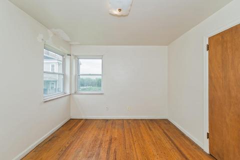 6311 Stover Ave, Golf Manor, OH 45237 photo 12