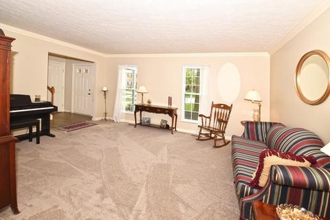 1143 White Pine Ct, Cincinnati, OH 45255 photo 4