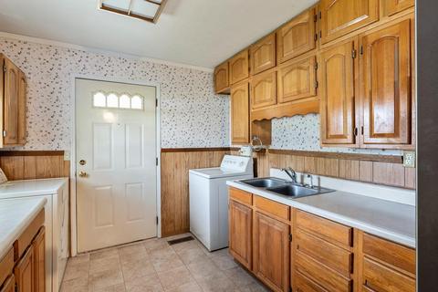2412 Lynnfork Ave, Cincinnati, OH 45231 photo 5