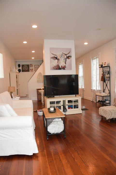2008 Breen St, Cincinnati, OH 45208 photo 3