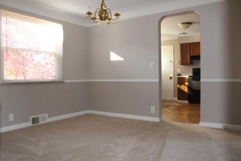9601 Delray Dr, Montgomery, OH 45242 photo 6