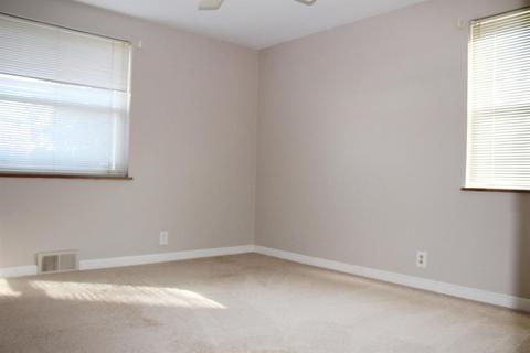 9601 Delray Dr, Montgomery, OH 45242 photo 7