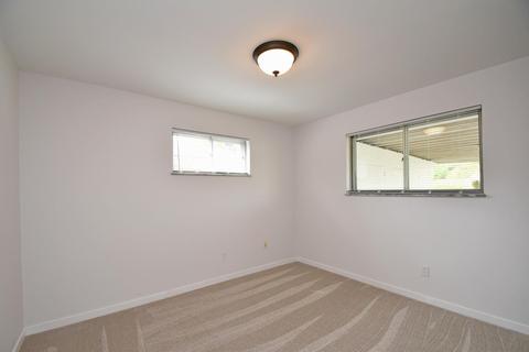 961 Hollytree Dr, Cincinnati, OH 45231 photo 17
