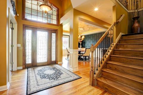 7900 Hawkhurst Ct, Cleves, OH 45002 photo 3
