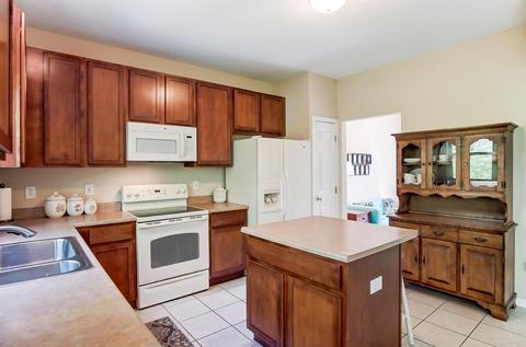 2376 Oaktree Pl, Cincinnati, OH 45238 photo 6
