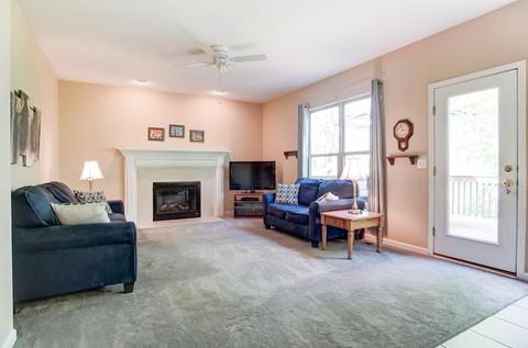 2376 Oaktree Pl, Cincinnati, OH 45238 photo 3