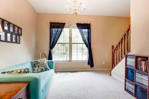 2376 Oaktree Pl, Cincinnati, OH 45238 photo 9