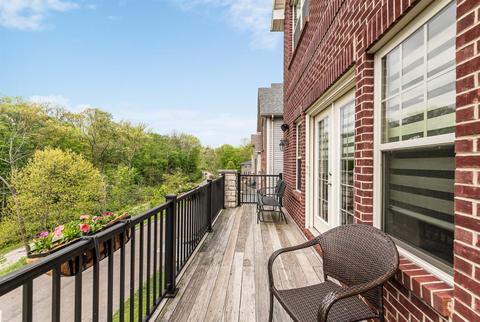 6636 Corbly Rd, Cincinnati, OH 45230 photo 2