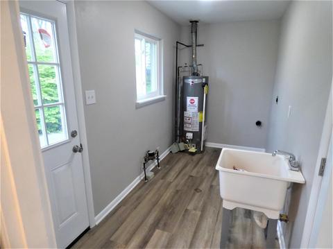 700 Danbury Rd, Forest Park, OH 45240 photo 9