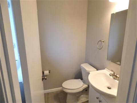 700 Danbury Rd, Forest Park, OH 45240 photo 11
