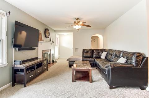 250 Edith Ave, Batavia, OH 45103 photo 3