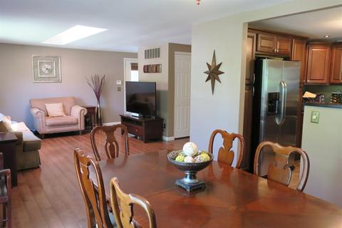 17 Timberline Ct, Cleves, OH 45002 photo 4