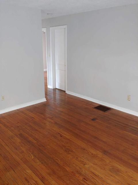 71 Damon Rd, Greenhills, OH 45218 photo 8