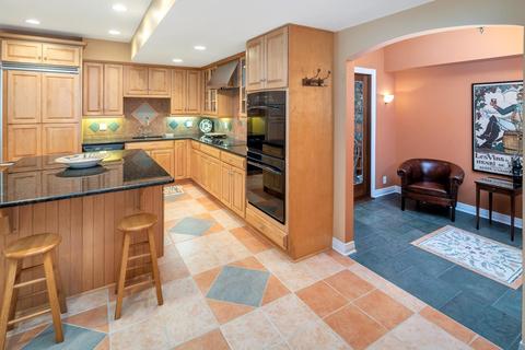37 Hampton Ln, Cincinnati, OH 45208 photo 17