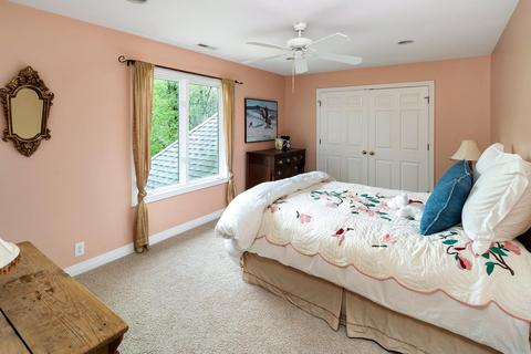 37 Hampton Ln, Cincinnati, OH 45208 photo 14