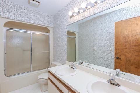 3767 Fallentree Ln, Blue Ash, OH 45236 photo 13