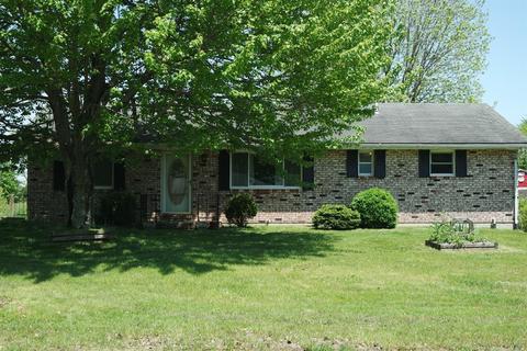 7425 Brock Dr, Blanchester, OH 45107 photo 1