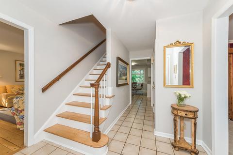 6465 Stirrup Rd, Cincinnati, OH 45244 photo 3