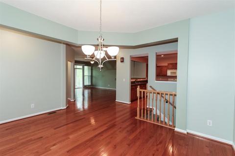 961 Lost Xing, Cincinnati, OH 45231 photo 8