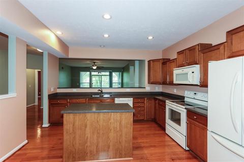 961 Lost Xing, Cincinnati, OH 45231 photo 10