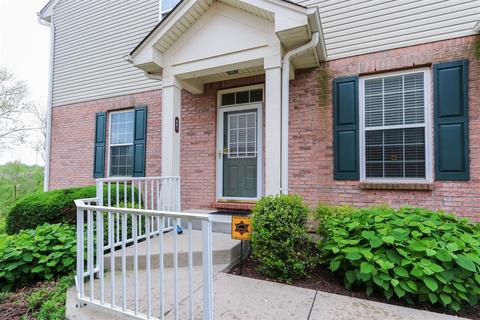961 Lost Xing, Cincinnati, OH 45231 photo 2