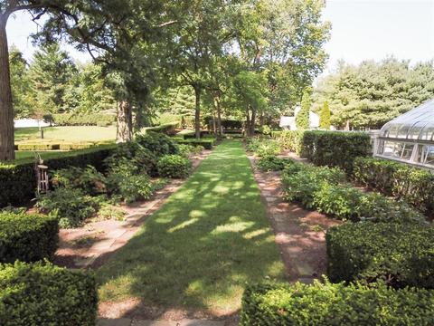 9825 Cunningham Rd, Cincinnati, OH 45243 photo 23
