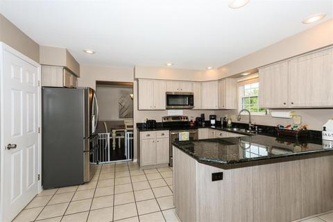 2400 Candlemakers Ln, Maineville, OH 45039 photo 11