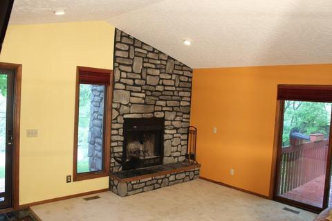 5633 Sheed Rd, Cincinnati, OH 45247 photo 3