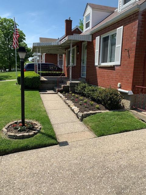1700 Centerridge Ave, Cincinnati, OH 45231 photo 2