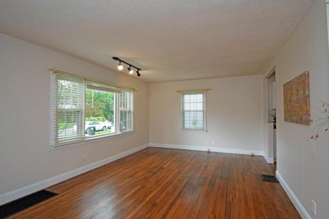6281 Ridgefield Dr, Cincinnati, OH 45224 photo 4