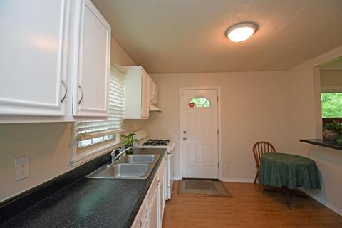 6281 Ridgefield Dr, Cincinnati, OH 45224 photo 9