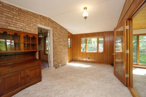 6689 Pine Knoll Dr, Cincinnati, OH 45224 photo 20