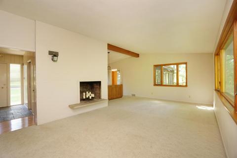 6689 Pine Knoll Dr, Cincinnati, OH 45224 photo 6