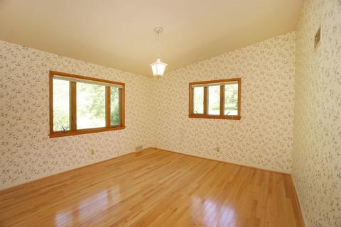 6689 Pine Knoll Dr, Cincinnati, OH 45224 photo 28