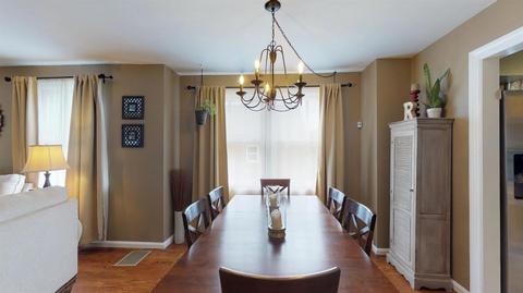 121 Sheffield Rd, Woodlawn, OH 45240 photo 7