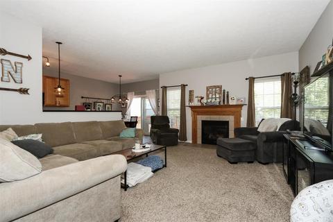 269 Bannock Dr, Hamilton Township, OH 45039 photo 8