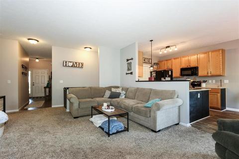 269 Bannock Dr, Hamilton Township, OH 45039 photo 12