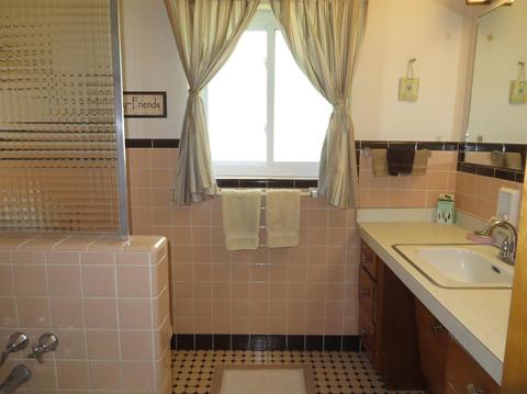 476 Beechtree Dr, Cincinnati, OH 45224 photo 9