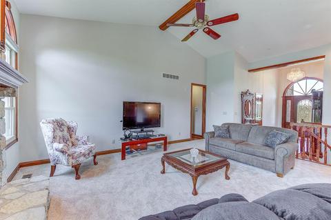 2025 Smith Rd, Hamilton, OH 45013 photo 8