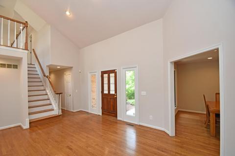 3278 Lamarc Trl, Evendale, OH 45241 photo 2