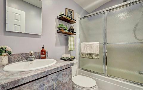 2425 N Bend Rd, Cincinnati, OH 45239 photo 17