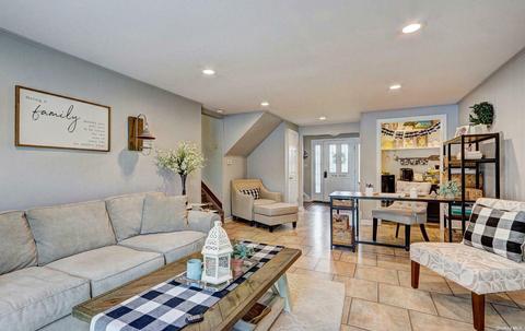 2425 N Bend Rd, Cincinnati, OH 45239 photo 5