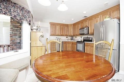 3052 Glenmore Ave, Cincinnati, OH 45238 photo 14