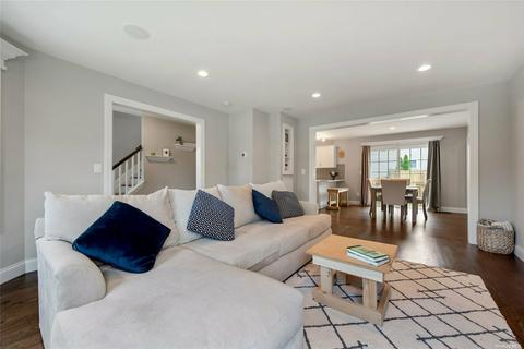 415 Plum Rd, Cincinnati, OH 45238 photo 8