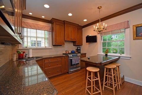 3828 Broadview Dr, Cincinnati, OH 45208 photo 8